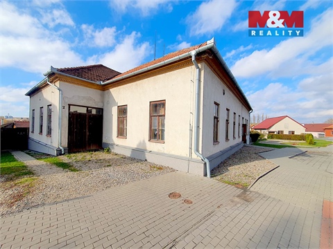 Prodej rodinného domu, 282 m² - 0