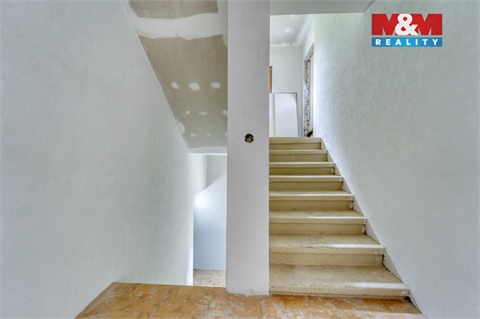 Prodej rodinného domu, 290 m² 18