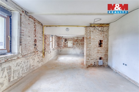 Prodej rodinného domu, 290 m² - 10