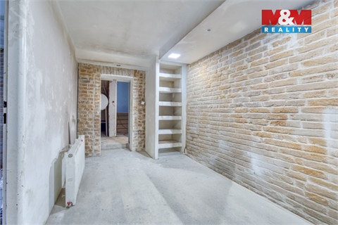 Prodej rodinného domu, 290 m² 8