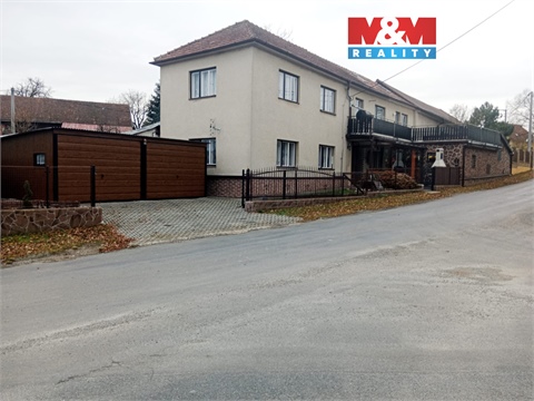 Prodej rodinného domu, 221 m² 0