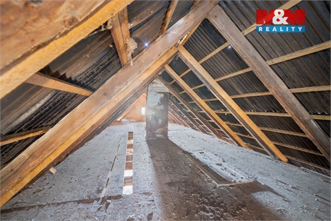 Prodej rodinného domu, 350 m² 14