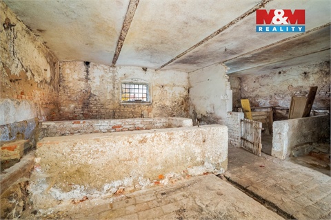 Prodej rodinného domu, 350 m² - 8