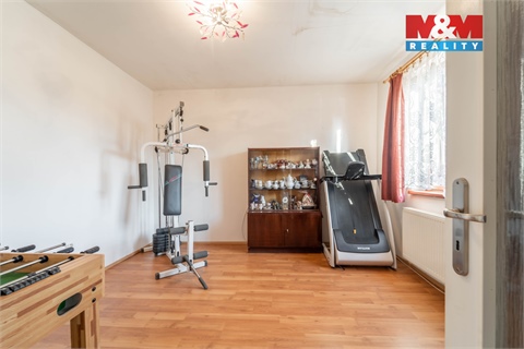 Prodej rodinného domu, 180 m² 16