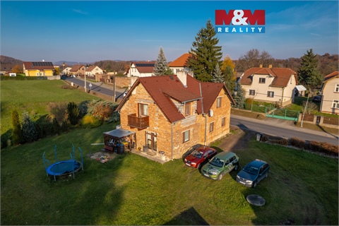 Prodej rodinného domu, 180 m² 0