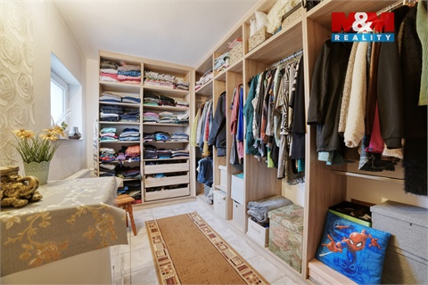 Prodej rodinného domu, 252 m² 20