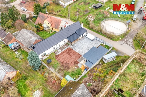 Prodej rodinného domu, 252 m² 12