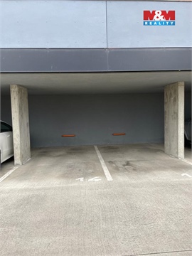 Prodej parkovacího místa, 18 m² 2