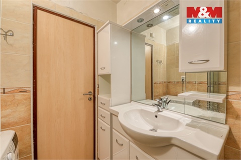 Prodej bytu 3+1, 77 m² 20