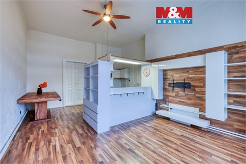 Prodej bytu 3kk, 100 m² 0