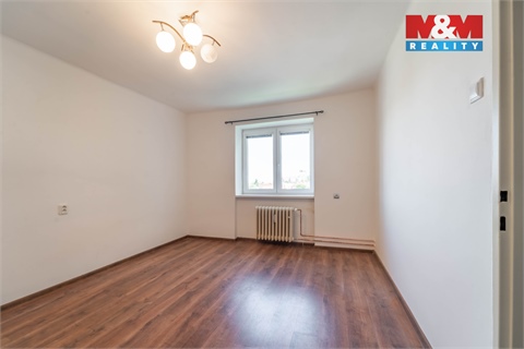 Pronájem bytu 1+1, 32 m² 2