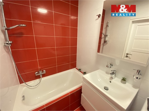 Pronájem bytu 3kk, 71 m² 10