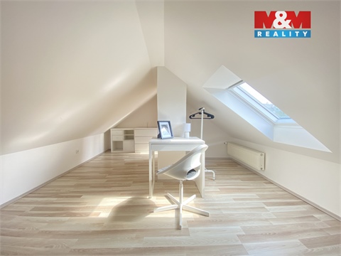 Pronájem bytu 3kk, 71 m² 18