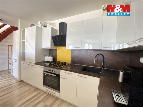 Pronájem bytu 3kk, 71 m² 4