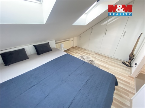 Pronájem bytu 3kk, 71 m² 14