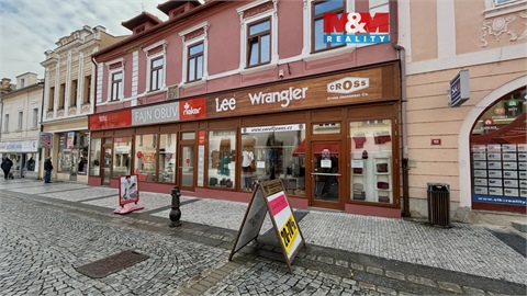 Pronájem obchodních prostor, 100 m² 0