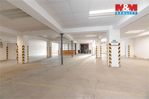 Prodej obchodních prostor, 658 m² 4