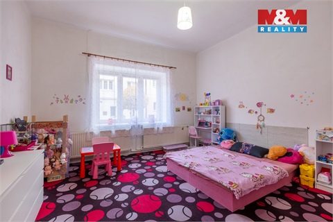 Prodej rodinného domu, 200 m² 16