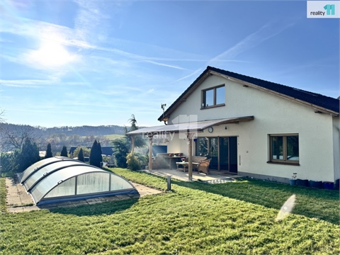 Pronájem rodinného domu, 170 m² 0