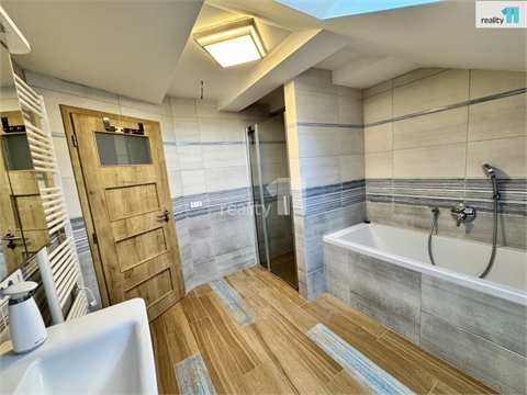 Pronájem rodinného domu, 170 m² 20