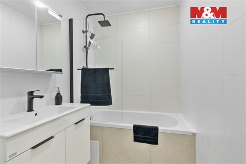 Prodej bytu 5+1, 90 m² - 0