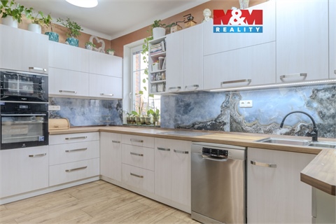 Prodej rodinného domu, 114 m² 0