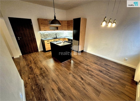 Prodej bytu 3+1, 97 m² - 0