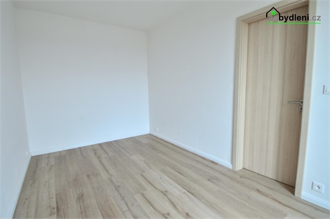 Pronájem bytu 3kk, 69 m² - 2