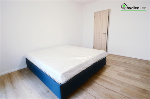 Pronájem bytu 3kk, 69 m² - 2