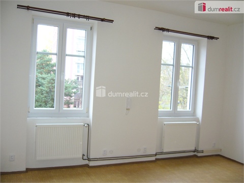 Pronájem bytu 1kk, 35 m² - 0