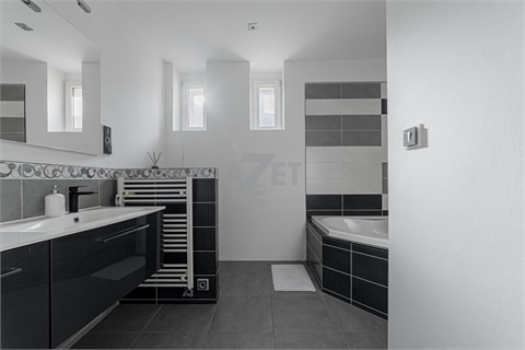 Prodej bytu 2+1, 86 m² 12