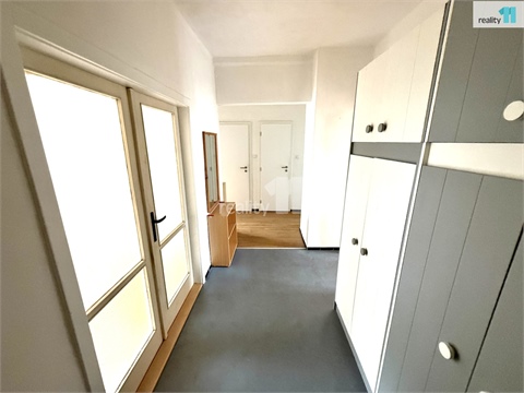 Pronájem bytu 3+1, 79 m² 2