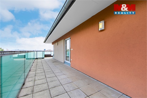 Pronájem bytu 4kk, 151 m² - 18