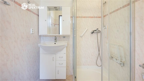 Prodej bytu 3+1, 73 m² - 14