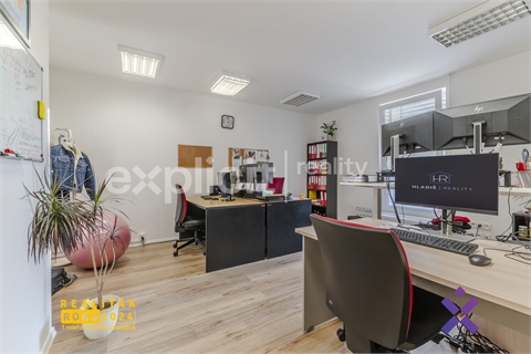Prodej obchodních prostor, 547 m² 22