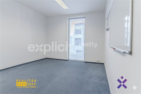 Prodej obchodních prostor, 547 m² 8
