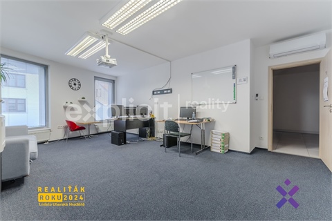 Prodej obchodních prostor, 547 m² 6