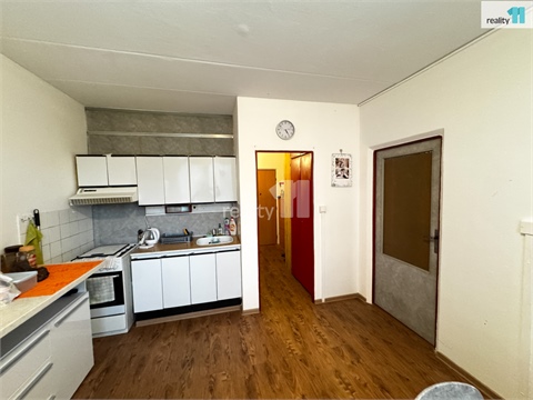 Prodej bytu 1+1, 39 m² 12