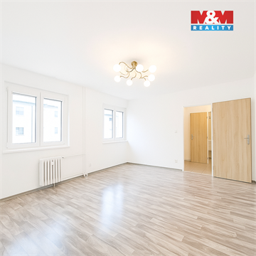 Pronájem bytu 1+1, 33 m² 2