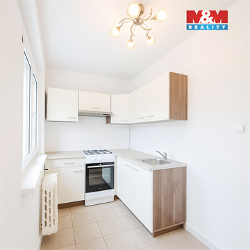 Pronájem bytu 1+1, 33 m² - 0