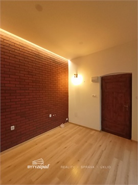 Pronájem bytu 2+1, 51 m² - 4