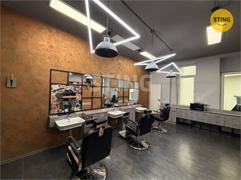 Pronájem komerčního objektu, 80 m² 0