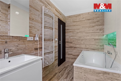 Prodej rodinného domu, 166 m² 18