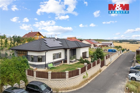 Prodej rodinného domu, 166 m² 2