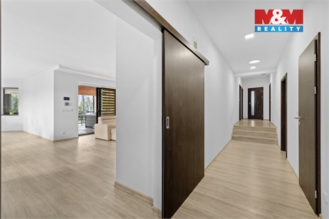 Prodej rodinného domu, 166 m² - 14