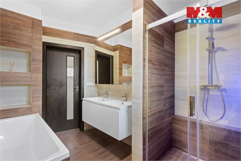 Prodej rodinného domu, 166 m² 22