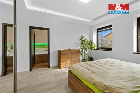 Prodej rodinného domu, 166 m² - 16