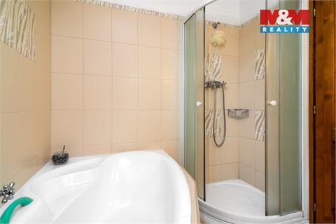 Prodej rodinného domu, 94 m² - 8