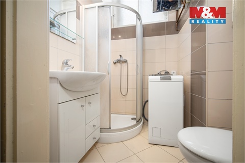 Prodej bytu 2+1, 74 m² 8