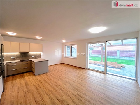 Pronájem bytu 3kk, 74 m² - 4